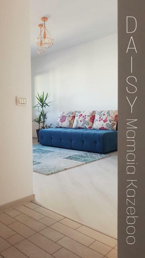Daisy Apartament Navodari Bagian luar foto